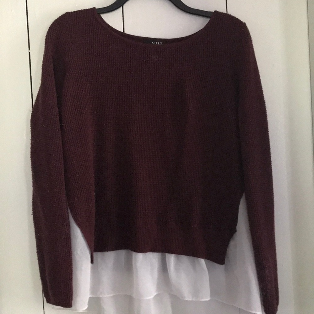 Maroon sweater